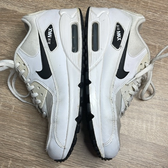 Nike Air Max 90 Shoes Sneakers White Black Leather Textile Size 8 - Picture 6 of 11
